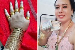 'Cô Minh Hiếu' livestream mua vàng dằn mặt người chê mình đeo đồ giả, tiết lộ mua nhiều để dành tặng fan