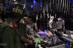 Thanh Hóa: Bắt quả tang 14 đối tượng sử dụng ma túy trong quán karaoke