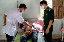 Cứu sống thanh niên ăn lá ngón tự tử