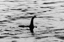 Quái vật hồ Loch Ness chỉ là trò bịp?