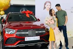 Chồng tặng Bảo Thanh xế hộp 2,4 tỷ đồng