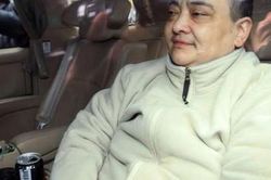 Người con gái ngỡ không đoái hoài đến di sản của cha bất ngờ dùng pháp lý xen vào cuộc chiến giành gia tài