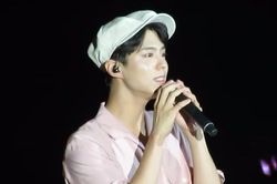 Park Bo Gum khoe giọng hát khi thể hiện nhạc phim 'Mây họa ánh trăng'