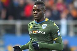 Balotelli bị cắt hợp đồng: Tính xấu không thể sửa