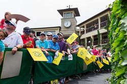 Memorial Tournament cho phép tối đa 8.000 khán giả vào sân