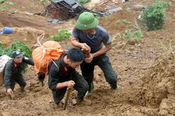 Bài 2: Vượt lên gian khó