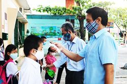 Đẩy mạnh tỷ lệ học sinh, sinh viên tham gia bảo hiểm y tế