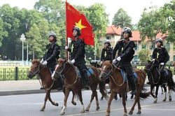 Đoàn CSCĐ kỵ binh diễu hành, báo cáo hoạt động với Quốc hội