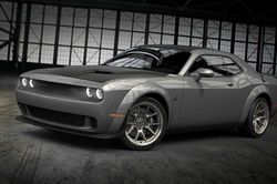 Xe cơ bắp Dodge Challenger ra bản kỷ niệm 50 năm