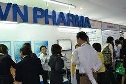 Khởi tố cựu Phó Cục trưởng Cục quản lý dược Nguyễn Việt Hùng