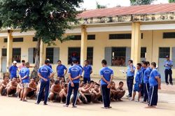 Hỗn chiến học viên cai nghiện Tiền Giang: Bao vụ trốn, bắt con nghiện?