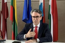 Đại sứ EU: Việt Nam có 'cơ hội vàng' để tham gia chuỗi cung ứng toàn cầu mới