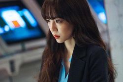 Bồ để lại đồ lót trêu ngươi, vợ lẳng lặng ra tay đủ khiến ả hối hận tới kiếp sau