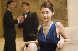 Bị vợ 'cắm sừng' mà không dám làm gì