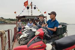 Hà Nội yêu cầu bảo đảm an toàn giao thông đường thủy nội địa