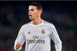 Real giảm giá bán James Rodriguez, 'mồi chài' M.U