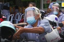 Chuyện về những người hùng tóc trắng của Thái Lan trong đại dịch Covid-19