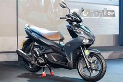 Honda Air Blade 125, Air Blade 150 2020 bất ngờ giảm giá mạnh trong tháng 6