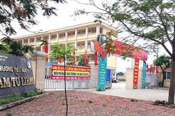 Học sinh bị bỏ quên trên xe ô tô: Sức khỏe ổn định, đi học bình thường