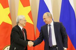 Tổng bí thư, Chủ tịch nước gửi điện mừng quốc khánh tới TT Putin