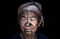 Những kẻ săn đầu người xăm mình cuối cùng