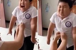 Biểu cảm đáng yêu của cậu học trò tăng cân quá đà sau nhiều tháng nghỉ dịch