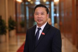 Đại biểu Quốc hội: Không nên lãng phí ngân sách biên soạn một bộ sách giáo khoa