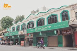 Kem Tràng Tiền 'khoác áo mới', trở thành địa điểm check-in được giới trẻ Hà Nội yêu thích