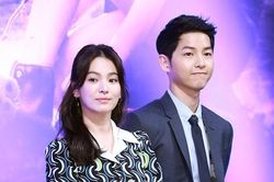 Thực hư tin đồn Song Joong Ki hẹn hò với nữ luật sư xinh đẹp
