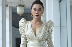 Phương Oanh 'bung lụa' trong Lựa chọn số phận