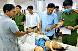 Thăm hỏi, hỗ trợ các nạn nhân trong vụ tại nạn giao thông thảm khốc