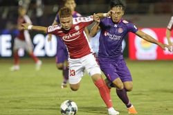 Vòng 4 V-League 2020: Ngôi đầu đổi chủ