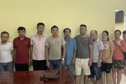 Tạm giữ hình sự 6 đối tượng đánh bạc ở Đồng Nai
