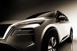 Nissan X-Trail thế hệ mới cận kề ngày ra mắt