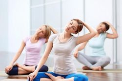 Điều trị rối loạn nội tiết tố nữ hiệu quả bằng điều chỉnh chế độ ăn uống, luyện tập
