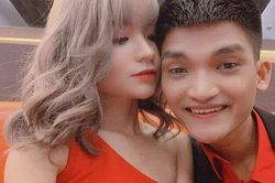 Mạc Văn Khoa: 'Bạn gái đồng cam cộng khổ cùng tôi 5 năm qua'