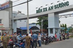 Tài xế taxi công nghệ bị đâm chết trước Bến xe An Sương