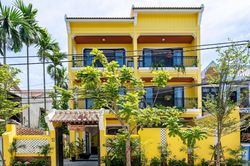 Căn villa giao thoa giữa hiện đại và hoài cổ tại Hội An