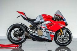 Bảng giá xe Ducati tháng 6/2020: Cao nhất 1,100 tỷ đồng