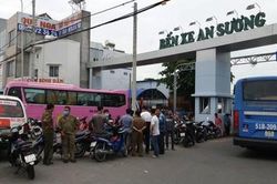 Tài xế xe ôm công nghệ bị đâm tử vong trước bến xe An Sương