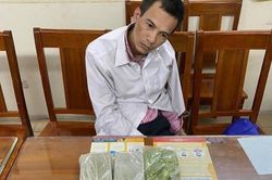 Nhét 6 bánh ma túy vào xe ô tô để đi bán trên phố
