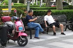 Nhà giàu Trung Quốc đua nhau chuyển tiền ra nước ngoài