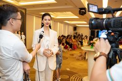Siêu mẫu Quỳnh Hoa không muốn đi 'đường tắt' để nổi tiếng