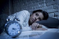 7 việc nếu làm trước khi đi ngủ có thể nguy hiểm hơn cả ung thư, rất nhiều người vẫn đang mắc phải mỗi tối