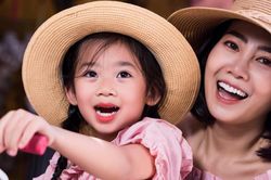 Bố mẹ Mai Phương gặp luật sư dành quyền nuôi Lavie, quản lý của cố nữ diễn viên bức xúc lên tiếng