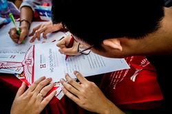 Hôm nay, thí sinh bắt đầu đăng ký thi tốt nghiệp THPT và xét tuyển ĐH, CĐ