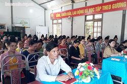 Thuận Châu: Truyền thông về phòng, chống ma túy cho gần 200 hội viên phụ nữ