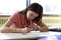 Trường Harvard khuyên bạn nên áp dụng ngay 4 chiến lược học cực hiệu quả này!