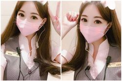 Cởi khẩu trang, hot girl mạng khiến dân tình 'hết hồn' vì nhan sắc