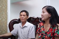 Bố mẹ Mai Phương bị áp lực trước truyền thông